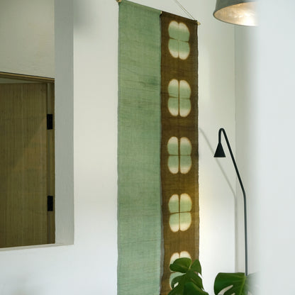 Schmaler Wandbehang aus Ramie – Field Grid