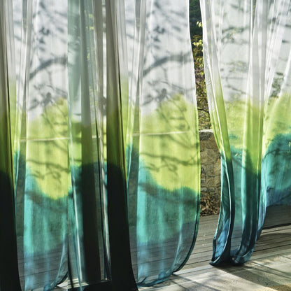 Sheer linen curtain 'White Green' — plant-dyed translucent, light-filtering window curtain.